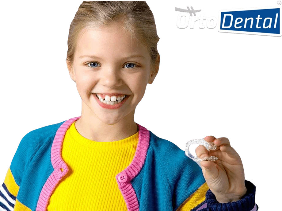 Invisalign First Niña